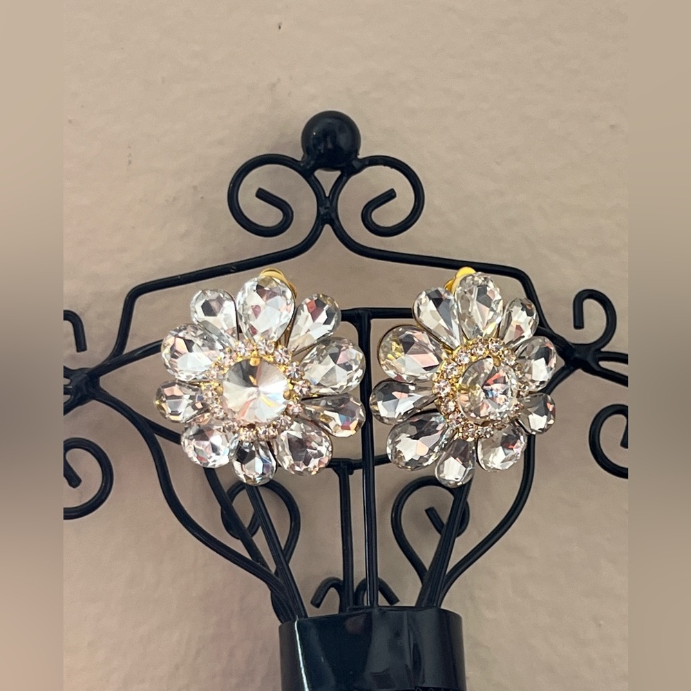 Large Stunning Rhinestone Flowers Clip on Earrings